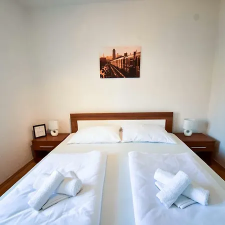 Sunny Home1 Appartement *
